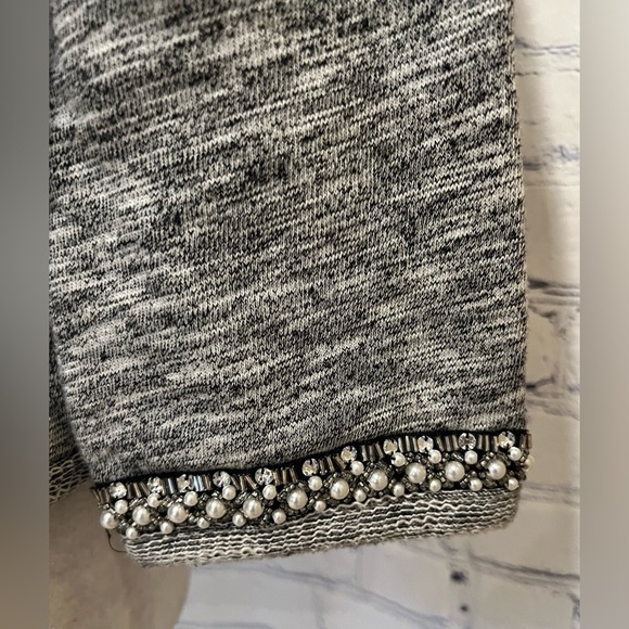 Express Womens Blazer Heathered Grey Crop Knit Open Front Beaded Cuffs Size M - Picture 2 of 8
